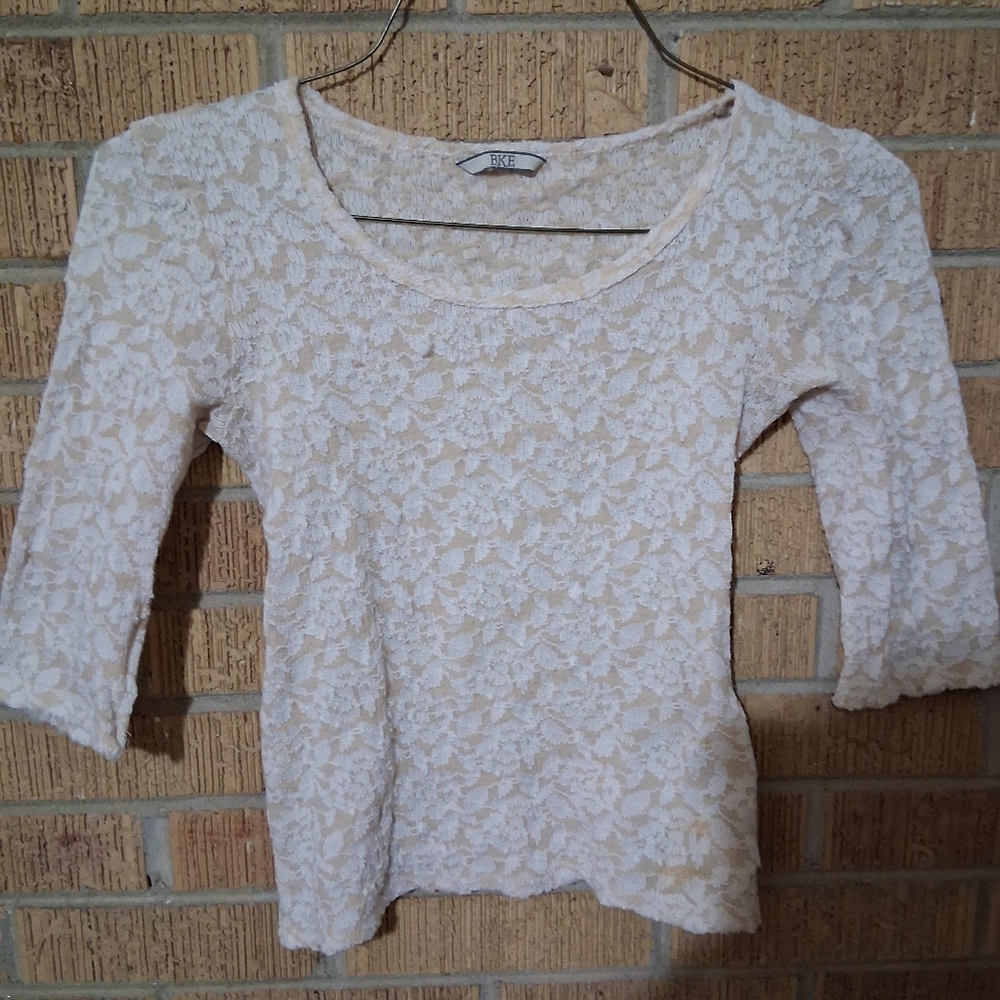 BKE Stretch Off-White Lace Blouse Size M GUC Y2K